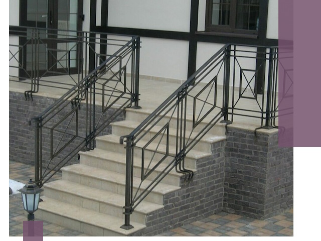 Перила для крыльца в Киржаче — монтаж, изготовление и установка