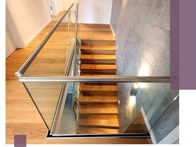 Перила для лестницы в доме — изготовление и монтаж в Киржаче