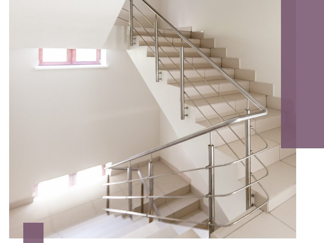 Установка и замена перил в подъезде в Киржаче