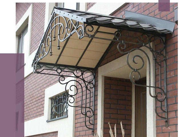 Двускатные козырьки в Киржаче под ключ от 12888 руб.